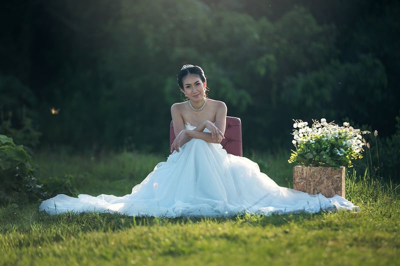 Bride in Mermaid Silhouette Gown on Stairs